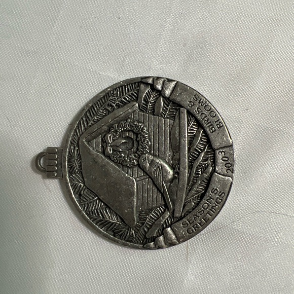 Birds & Blooms Pewter Ornament Lot Of 4 2001,‎ 2002, 2003, 2007 Christmas EUC - Picture 4 of 6